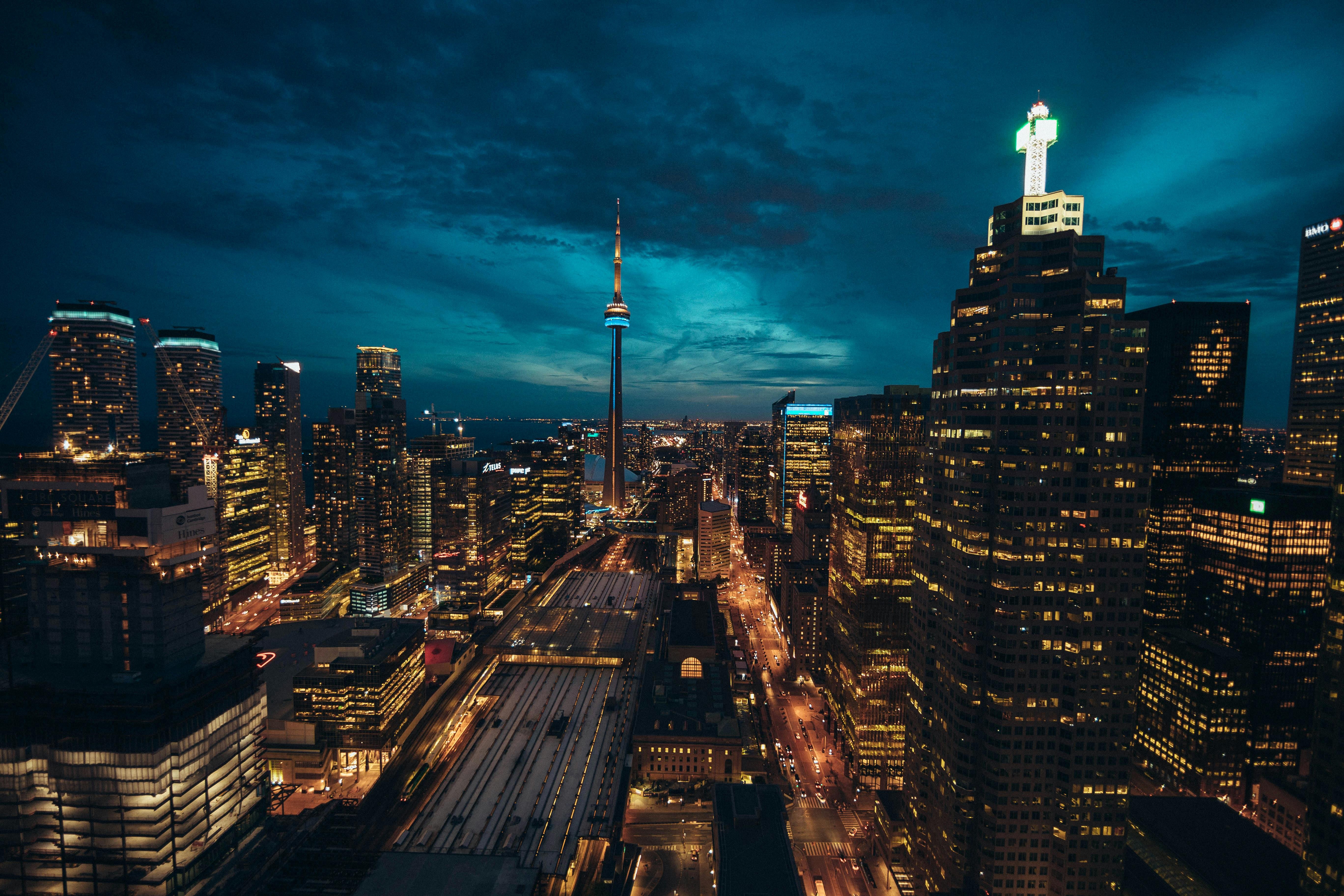 Toronto Thumbnail 6